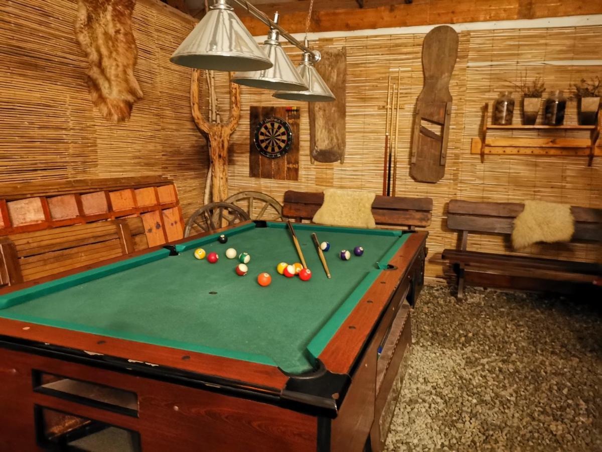 Guesthouse Eden Liptovsky Mikulas Bagian luar foto